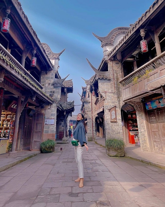 phố cổ Hoàng Long Tây .jpg