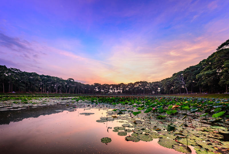 ao-ba-om Tr&agrave; Vinh.jpg