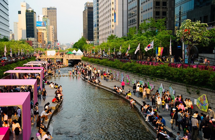 suoi-Cheonggyecheon-han-quoc.jpg