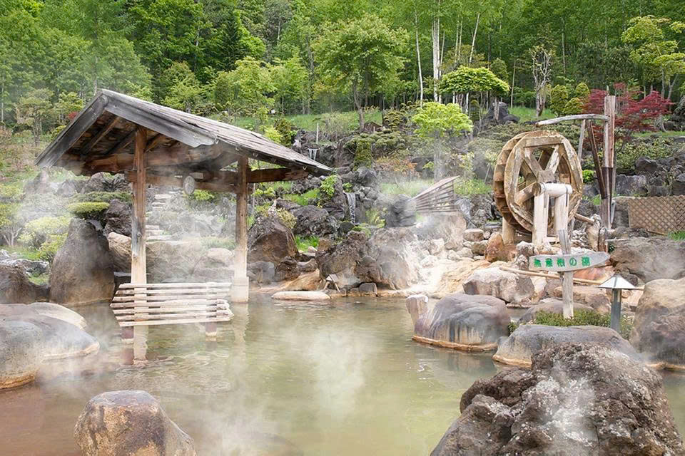 Solaniwa Onsen.jpg
