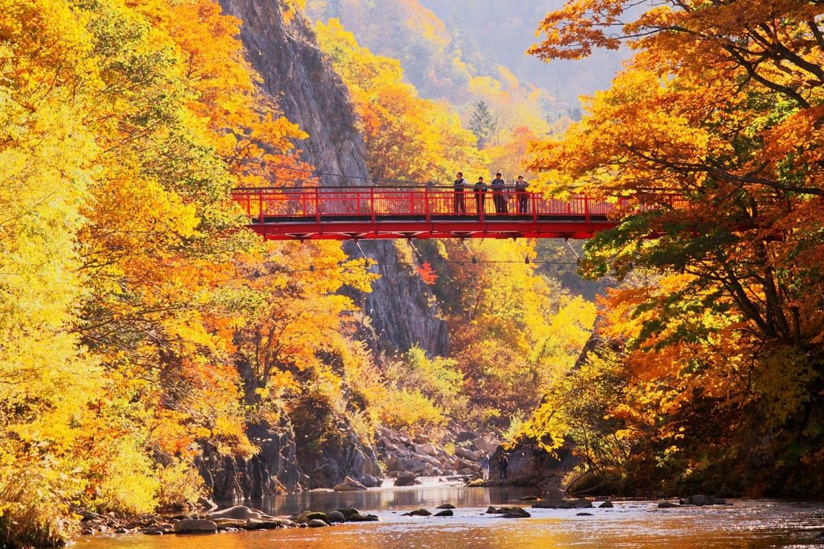 thung-lung-Jozankei.jpg