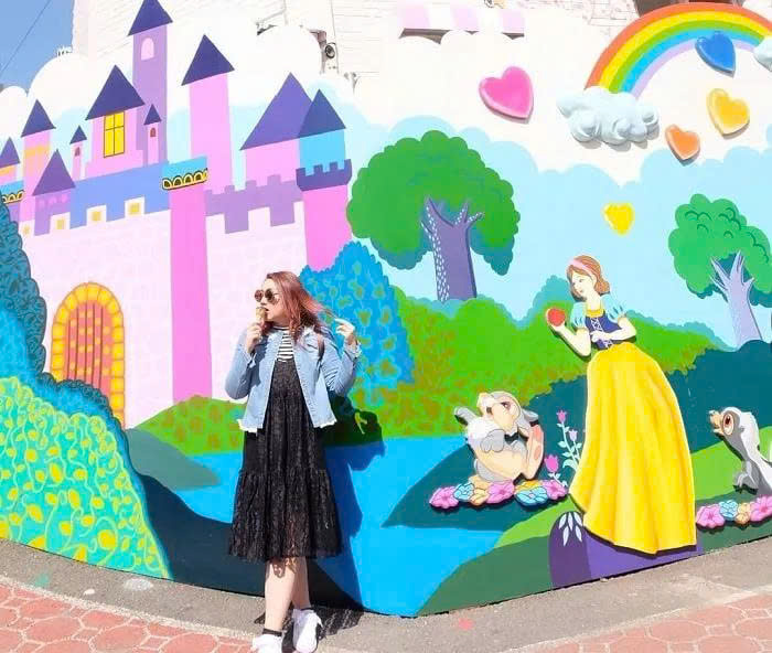 Làng bích họa Songwol-dong Incheon.jpg