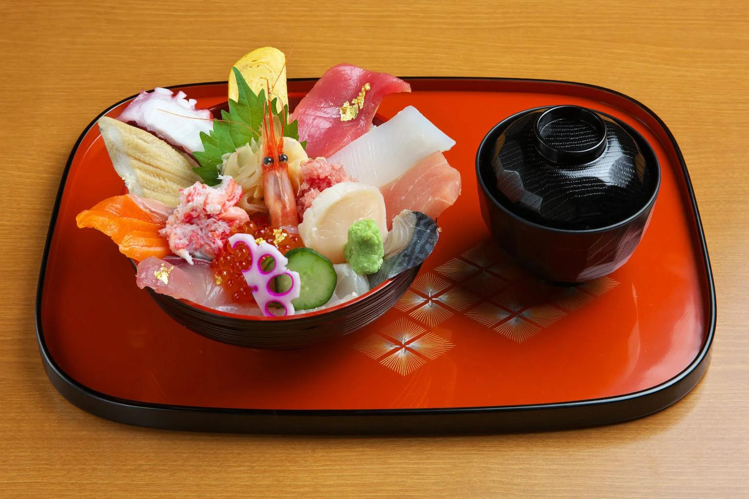 bát hải sản Kaisendon.jpg