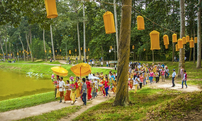 ao-vuong Tr&agrave; Vinh.jpg