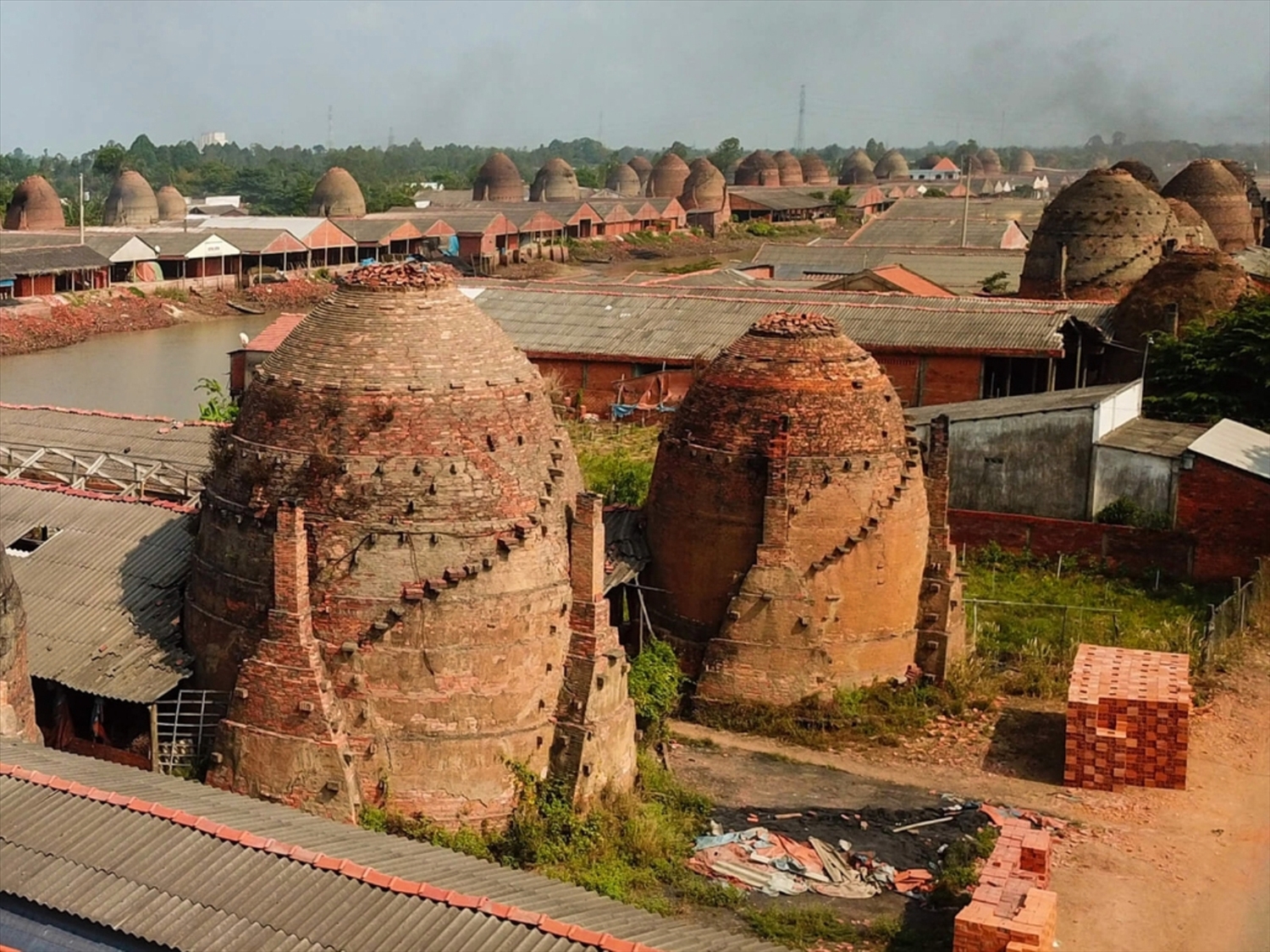 l&ograve; gạch mang th&iacute;t.jpg